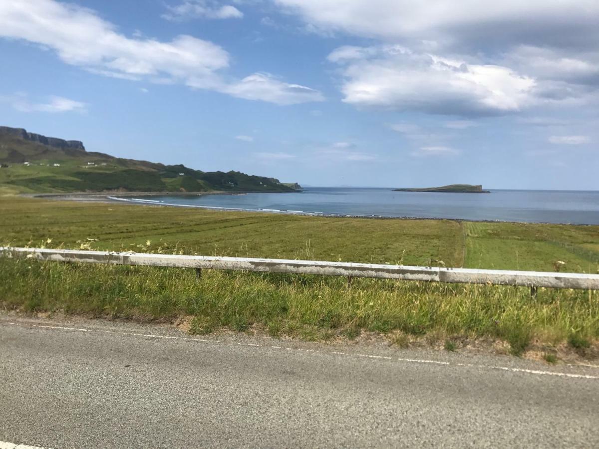 Trotternish Ridge View Apartment Staffin Bagian luar foto