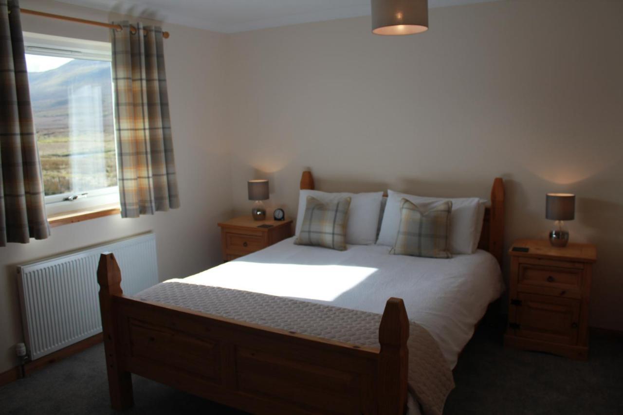 Trotternish Ridge View Apartment Staffin Bagian luar foto