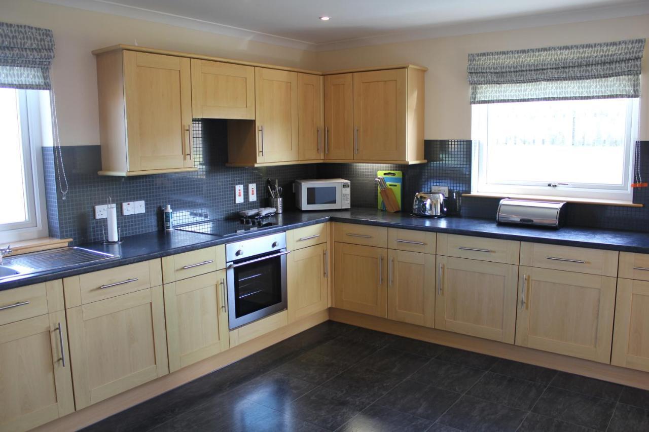 Trotternish Ridge View Apartment Staffin Bagian luar foto