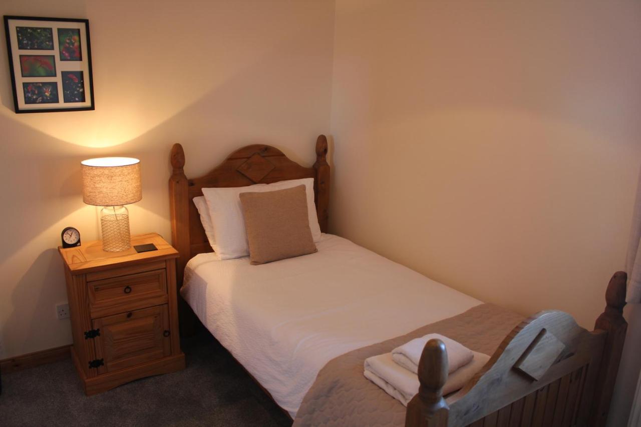 Trotternish Ridge View Apartment Staffin Bagian luar foto